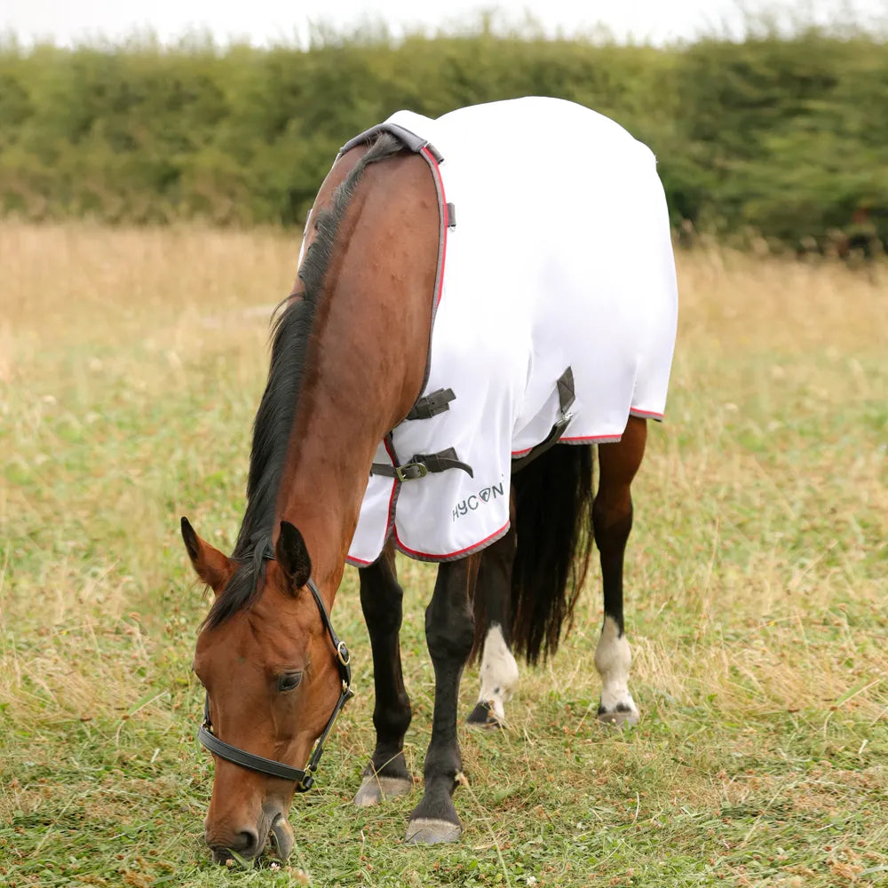 HyCONIC fly rug with detachable neck